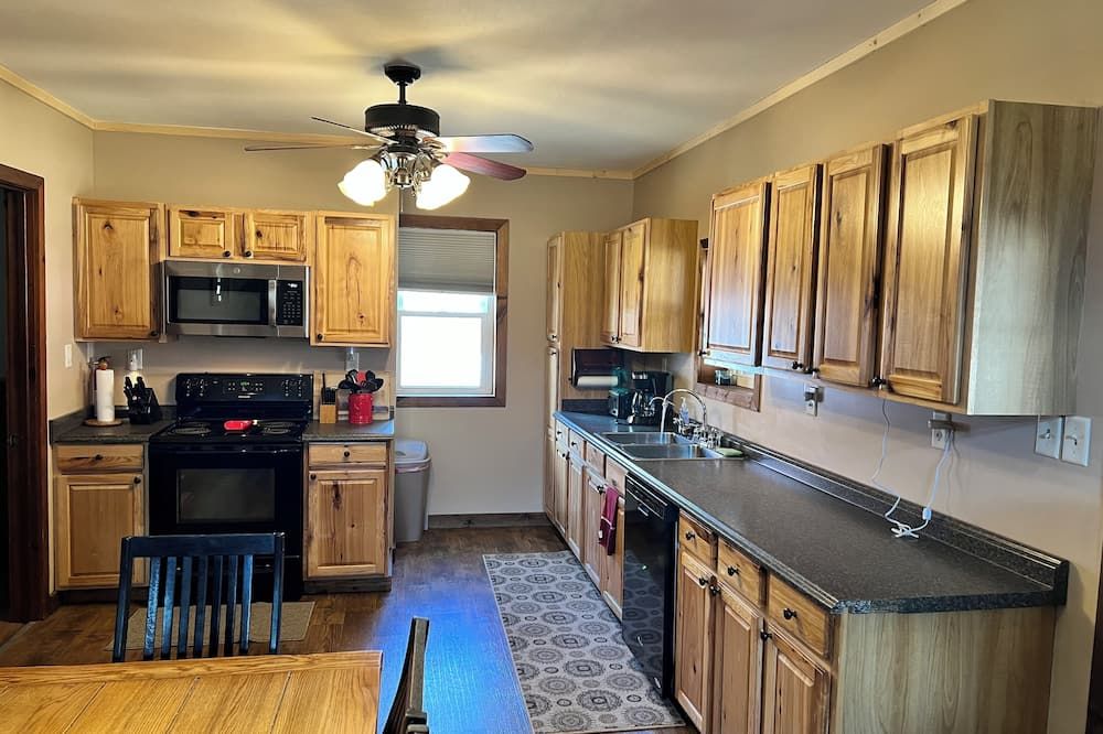 Rustic and all the comforts of home in the Heart of the Elk Range