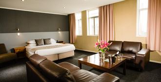 The Grosvenor Hotel - Timaru - Bedroom