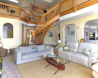 Glenhaven with Exotic Lake View - Glenhaven - Sala de estar