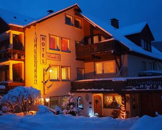 Hotel Ursula Garni - Bad Brueckenau - Building