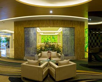 Kunming Spring City Garden Tianhong Hotel - Kunming - Lobby