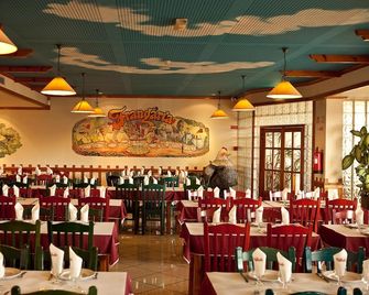 Hospedaria Frangaria - Фару - Ресторан