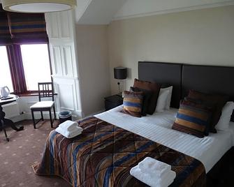 The Spinnaker Hotel - Gourock - Bedroom