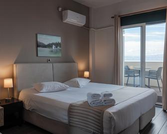 Plaza Hotel - Loutraki - Habitación