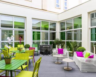 Ibis Styles Antony Paris Sud - Antony - Patio