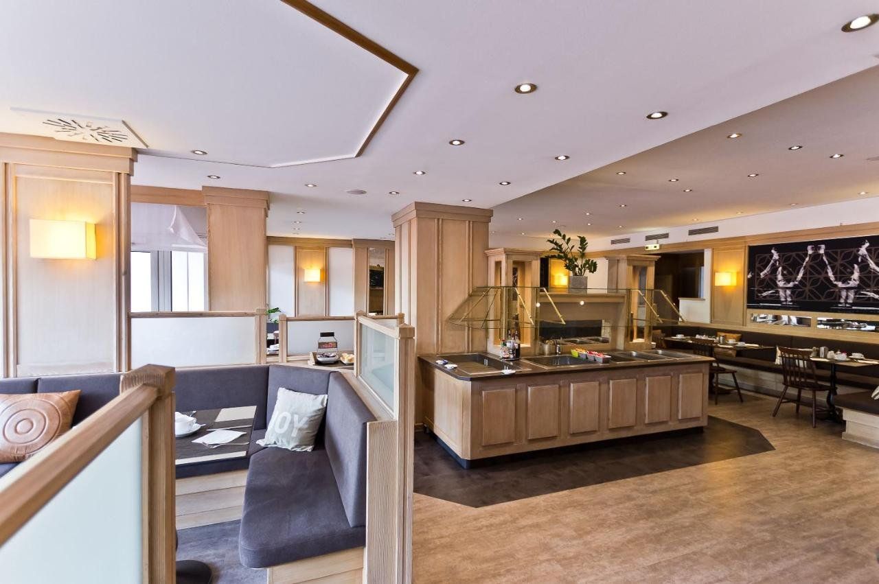 فندق آرتهوتيل آنا إم أوليمبيا بارك