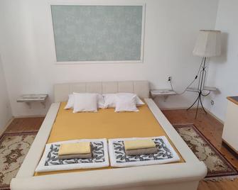 Apartman Centar - Kruševac - Bedroom