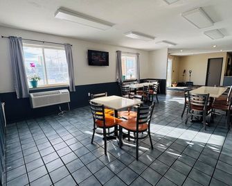 Americas Best Value Inn Sault Ste. Marie - Sault Ste. Marie - Restaurant