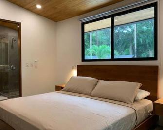 Casa Pez Galló Mal Pais 3bd Beach House - Malpais - Quarto