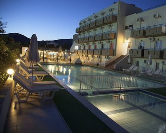 Athinoula Hotel - Kefalos