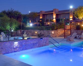 Valle las Piedras Premium Suites - Nono - Pool