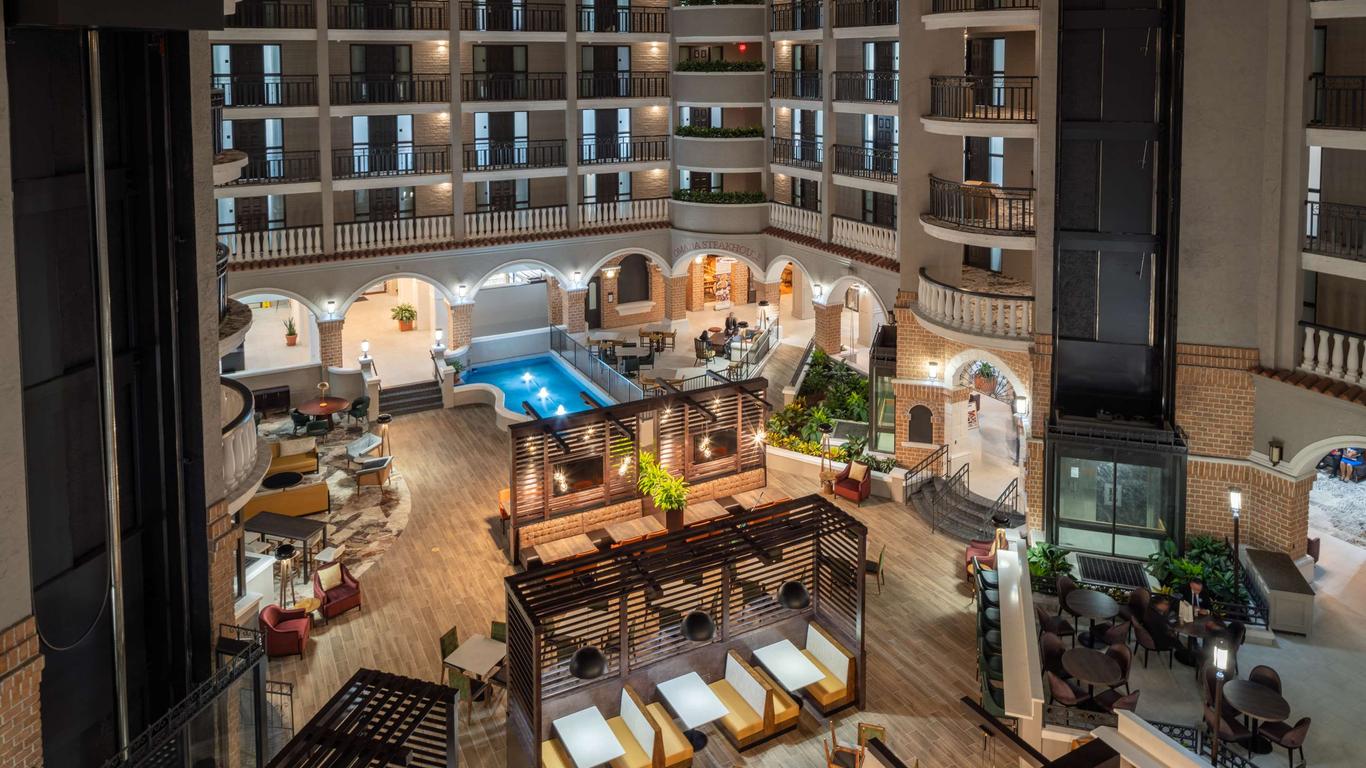 إمباسي سويتس باي هيلتون أورلاندو نورث