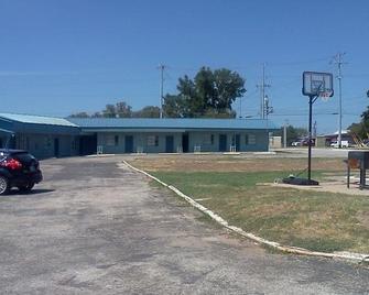 Arrowhead Motel - Burnet