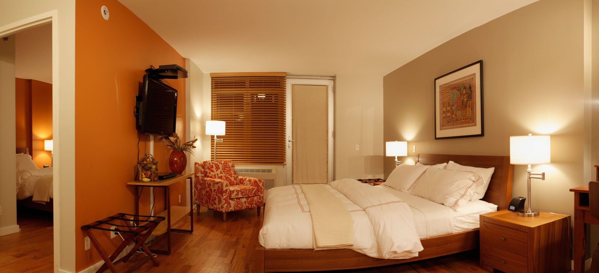 سانكتواري إن واي سي ريتريتس