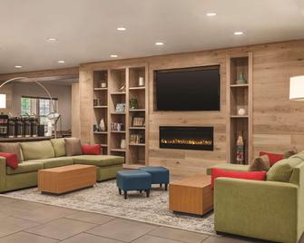 Country Inn & Suites Nashville Airport East - Nashville - Lounge