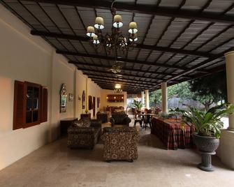 Griya Gendhis Saraswati Boutique Hotel - Jogonalan - Lounge