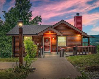 Privateviewsx2kingsuiteshottubfirepitnationalparksunset - Pigeon Forge - Edificio