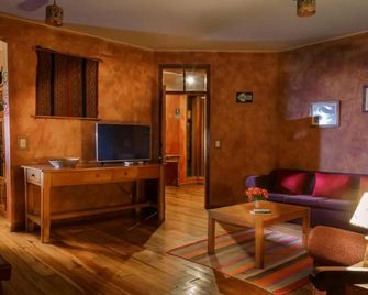 Hotel Pakaritampu - Ollantaytambo
