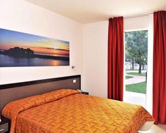 Club Village & Hotel Spiaggia Romea - Comacchio - Bedroom