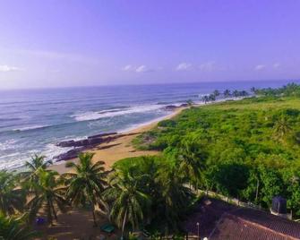 Beach front Relaxation - Elmina - Playa