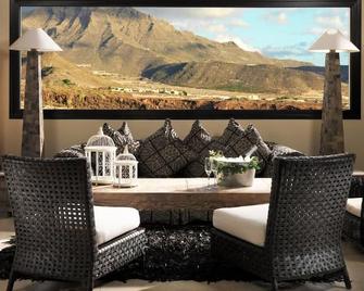 Royal Garden Villas, Luxury Hotel - Adeje - Parveke