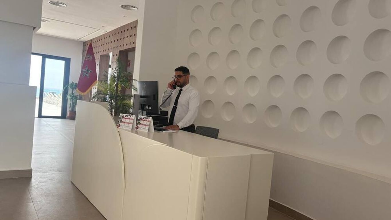 فندق سيناتور، الفنيدق