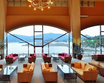 Bay Resort Hotel Shodoshima - Shodoshima - Lounge