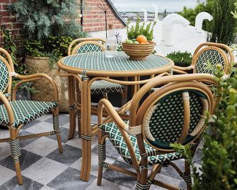 Hotel Anna & Bel - Filadelfia - Patio