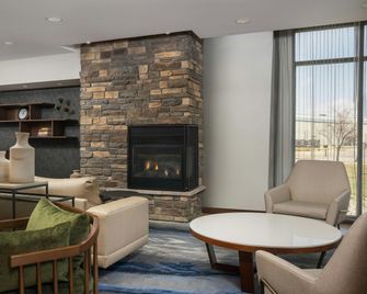 Fairfield Inn & Suites by Marriott Sioux Falls Airport - סו פולס - טרקלין