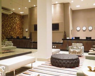 Hotel Beaga Convention Expominas By Mhb - בלו הוריזונטה - דלפק קבלה