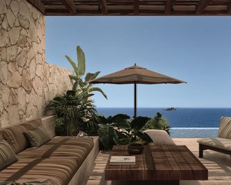 Luura - Cliff, Paros, A Morgans Originals Hotel - Sarakíniko - Bedroom
