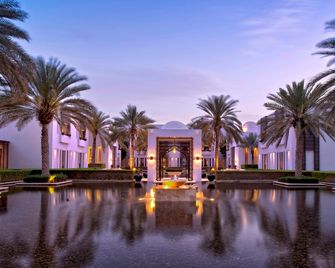 ๋ ์ฒด๋ ๋ฌด์ค์นดํธ - ๋ฌด์ค์นดํธ - ๊ฑด๋ฌผ