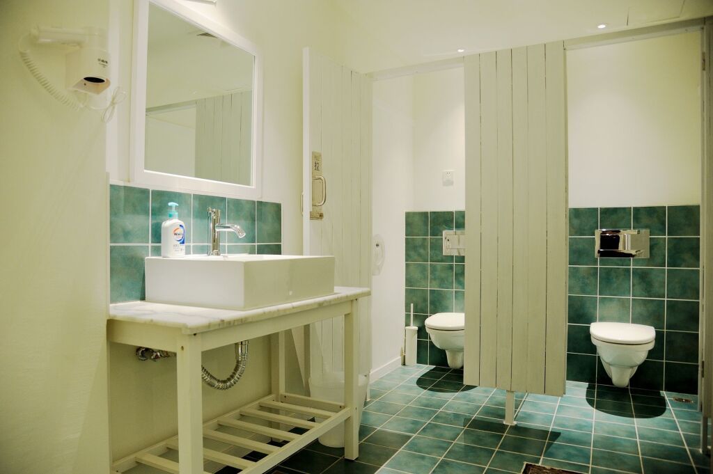 بيكينغ ستيشن يوث هوستل