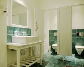 Peking Station Hostel - בייג'ין