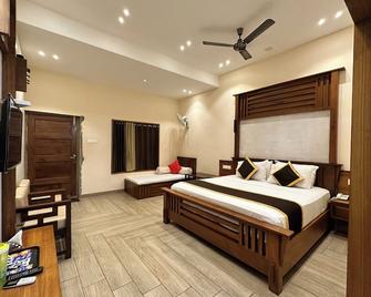 Singaras Coffee Country - Masinigudi - Bedroom