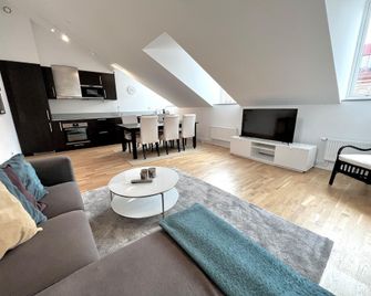 Elegant Apartment In The Heart Of The City - Gotemburgo - Sala de estar