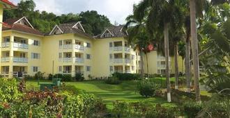 Mystic Ridge Resort - Ocho Rios - Κτίριο