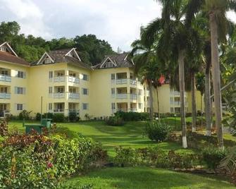 Mystic Ridge Resort - Ocho Rios - Κτίριο