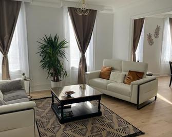 Sublime Appartement - Provins - Obývací pokoj