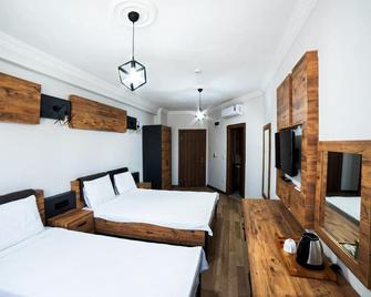 Imroz Adali's Butik Otel - Gökçeada - Slaapkamer
