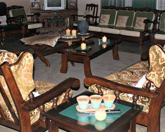 Tshimologo Farm Guest House - Francistown - Restaurante
