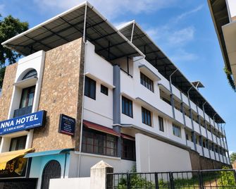 Anna Hotel - Thiruvananthapuram - Edifício