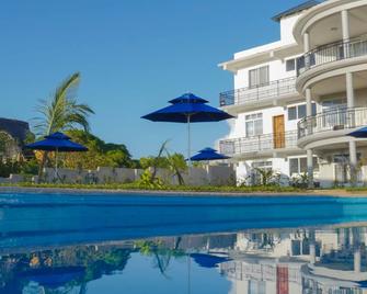 Sea Crest Hotel - Kiwengwa - Pool