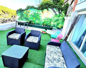 Peers Guest House - Cascais - Balcon