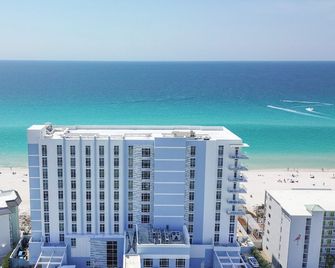 Hampton Inn & Suites Panama City Beach-Beachfront - Panama City Beach - Playa