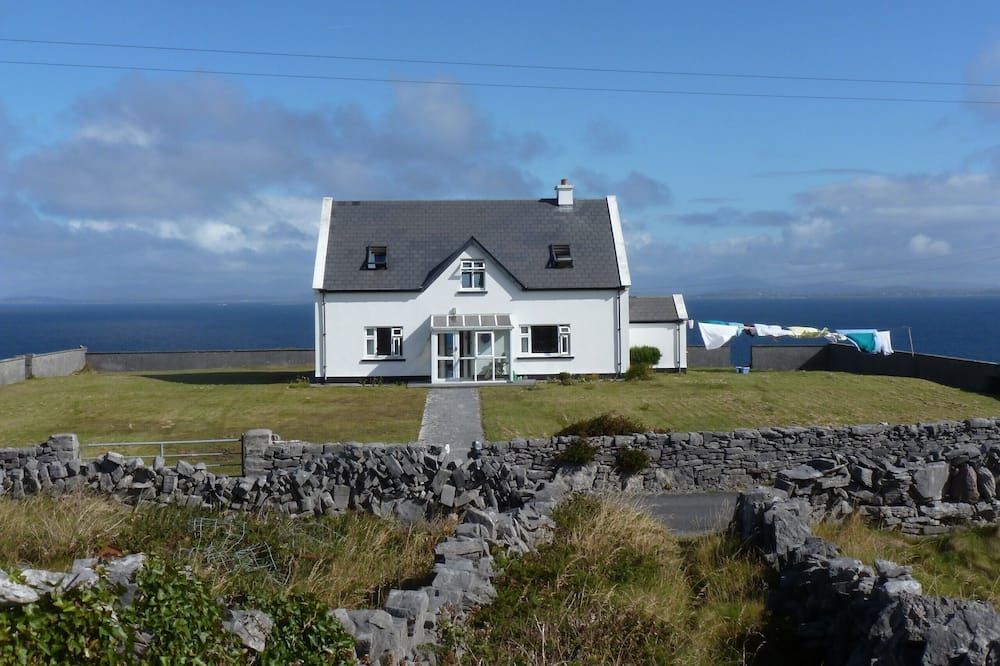 Very quiet, secluded location, spectacular sea view - اينيشمور - مبنى