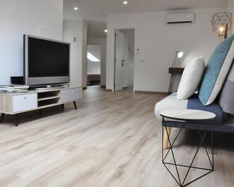 Loft acolhedor em Fátima perto do Santuário - Fátima - Living room