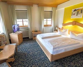 Hotel Löwen - Würzburg - Slaapkamer