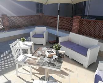 B&b Sofia - Pozzuoli - Edificio