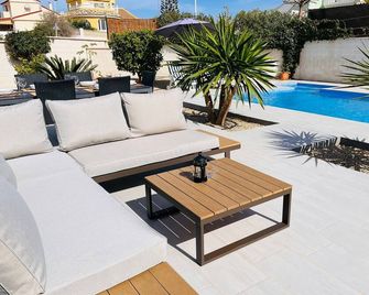 Beautiful Modern Villa, Esp & Uk Tv, Wifi, Aircon, Private Designer Pool & Golf - Mazarrón - Piscina
